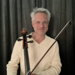 Patrik Harryson med cello